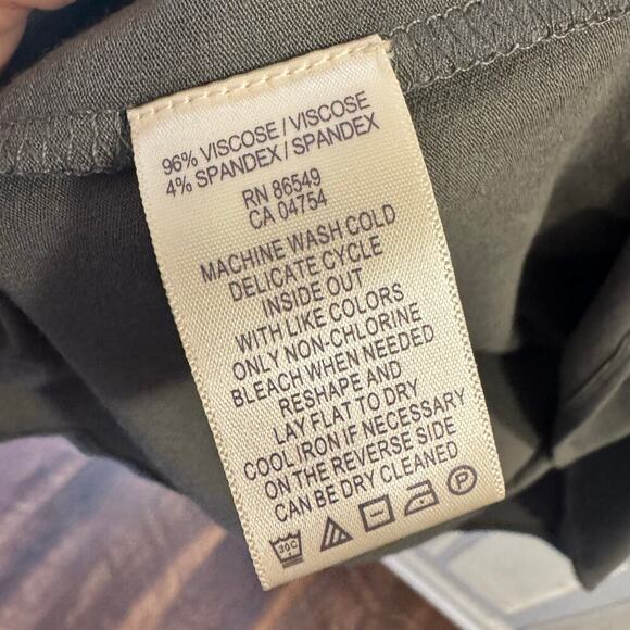 NWT Tommy Bahama Green Tambour Side Gathered Dress Stretch Size Small - Picture 4 of 7